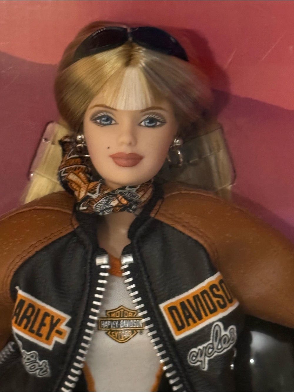 Barbie 1999 Harley-Davidson Collector Edition 4th in series doll by Mattel - Picture 2 of 10